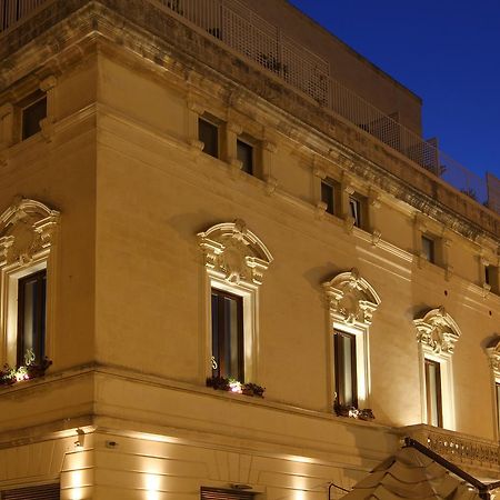 Apollo Suites Lecce Exteriör bild