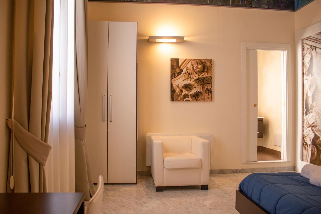 Apollo Suites Lecce Exteriör bild